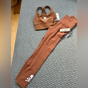 Lululemon yoga/indoor cycling set, Size 2, BRAND NEW w/TAGS!